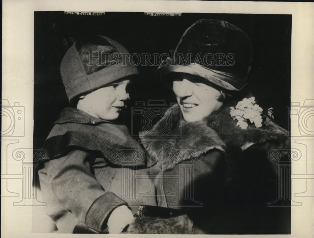 1927 Press Photo Mrs. W.T. Goodwin, Mary Lousa Seattle Chinese Mobs