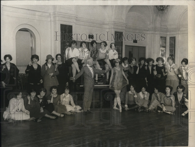 Load image into Gallery viewer, 1923 Press Photo Capital Debs Rehearse Society Play
