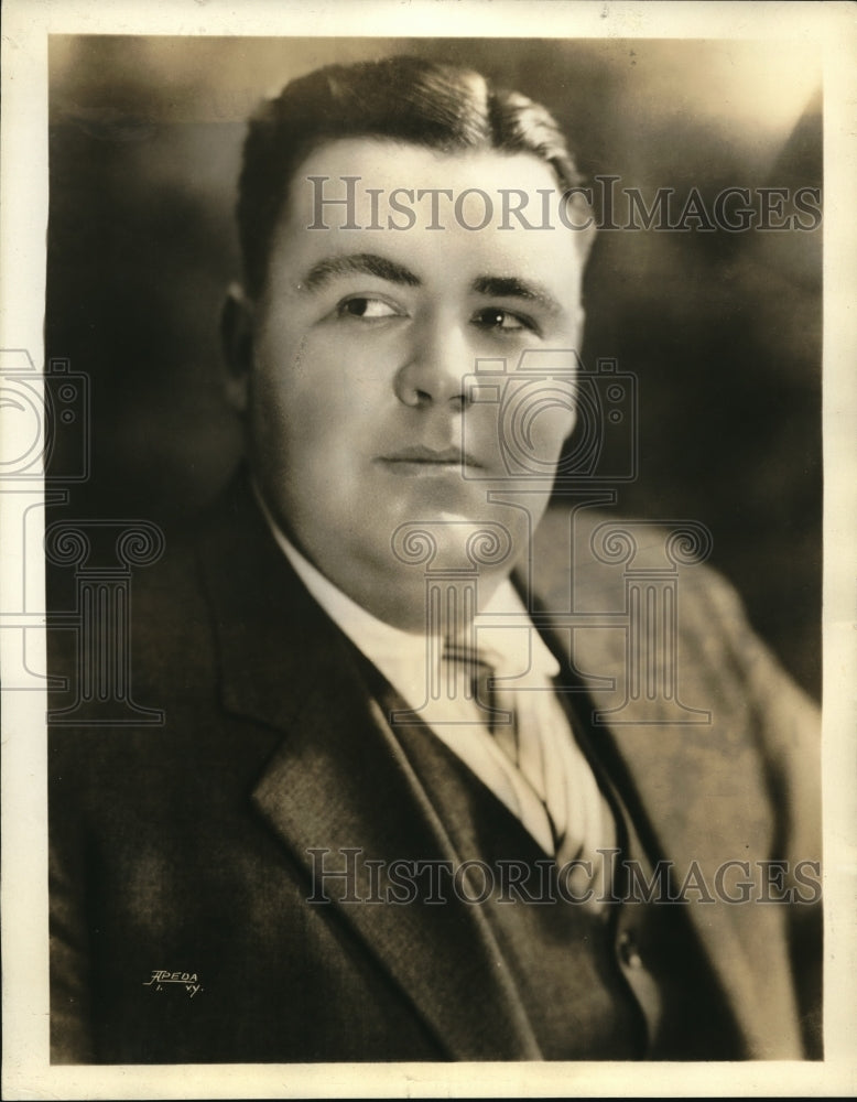 1929 Press Photo Paul Oliver tenor star of NBCs Palmolive Hour