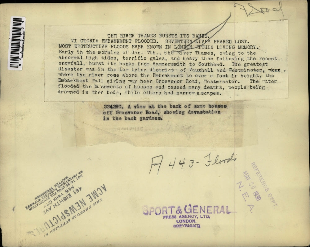 1930 Press Photo River Thames Bursts Its Banks