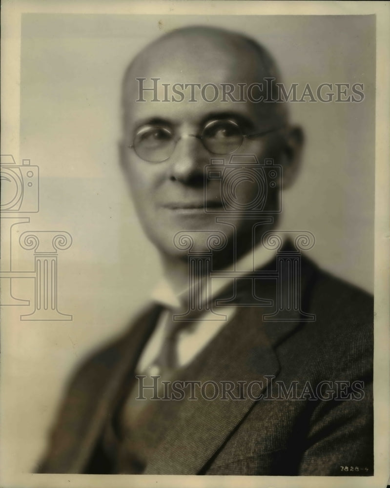 1930 Press Photo Dean Gleason Archer talks on "Laws that Safeguard Society," on