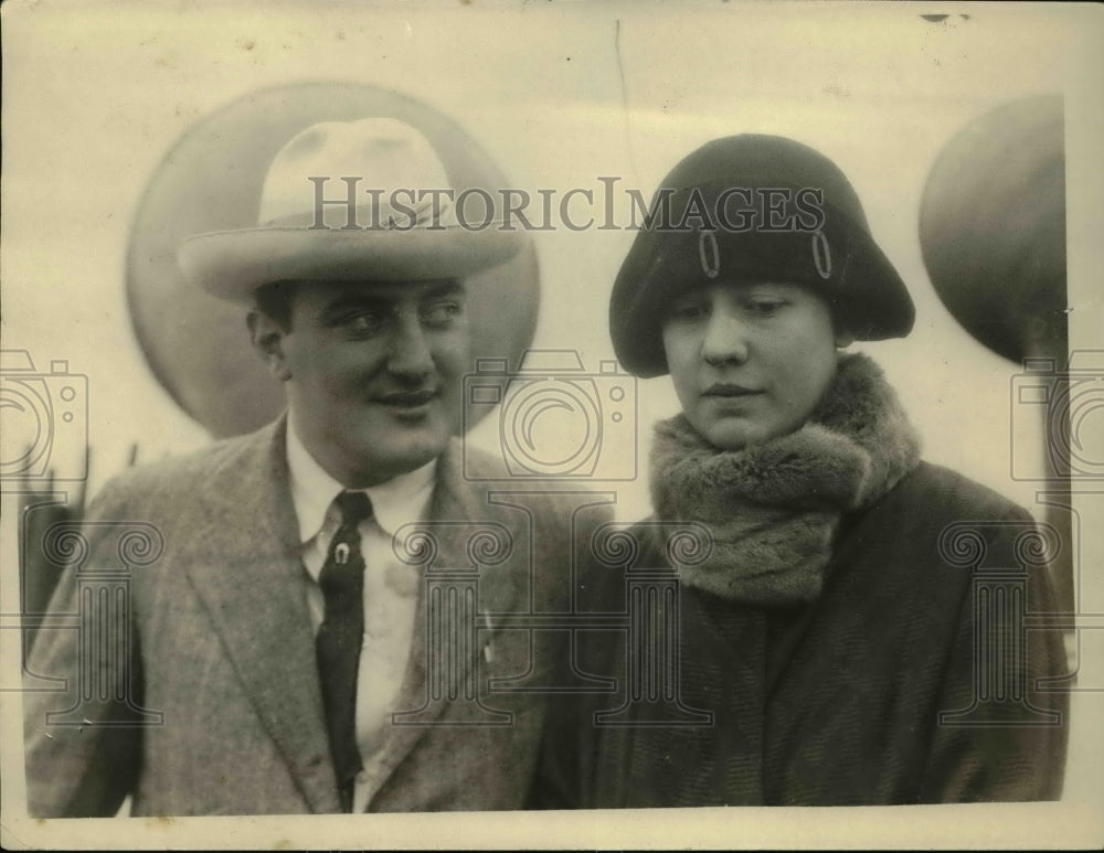 1936 Press Photo Count and Countess Alexander Lambert of Paris in Los Angeles