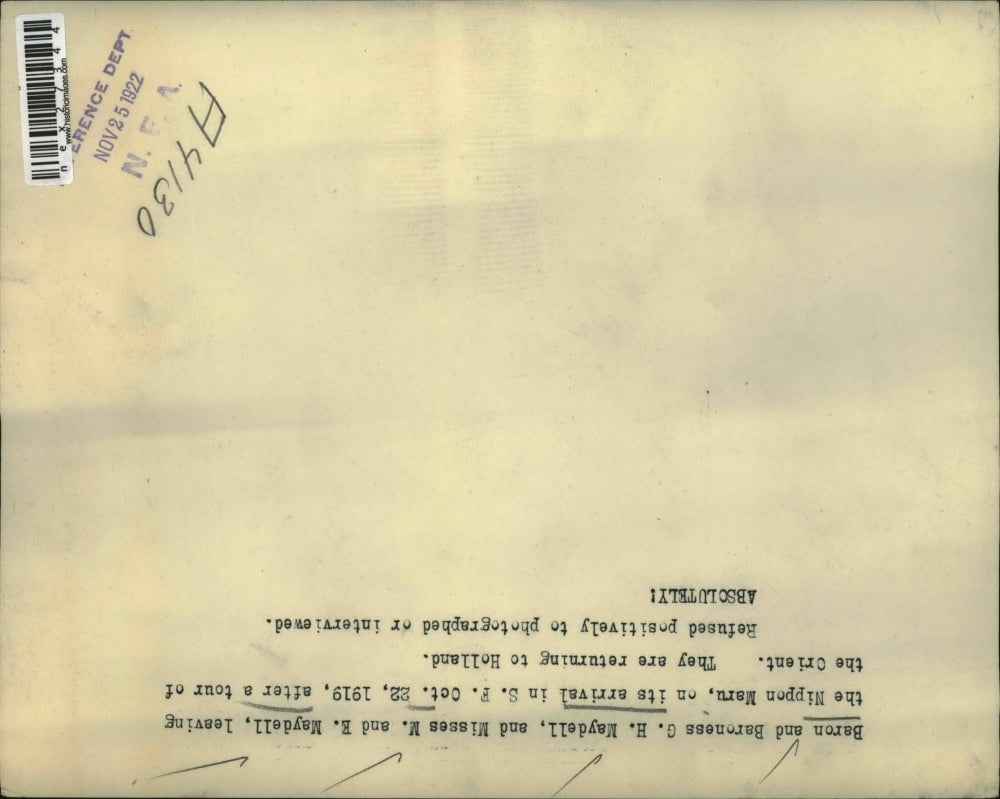 1922 Press Photo Baron & Baroness Maydell on tour of Orient