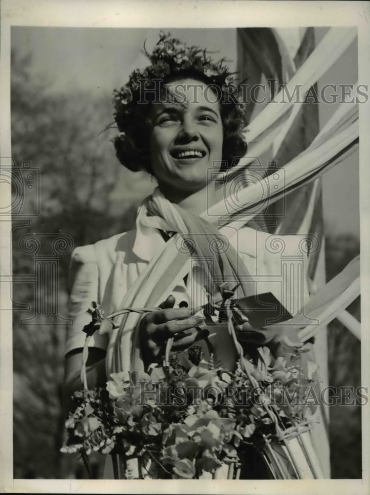 1940 Press Photo Marign Gill, President of the Senior Class at Bryn Mawr College