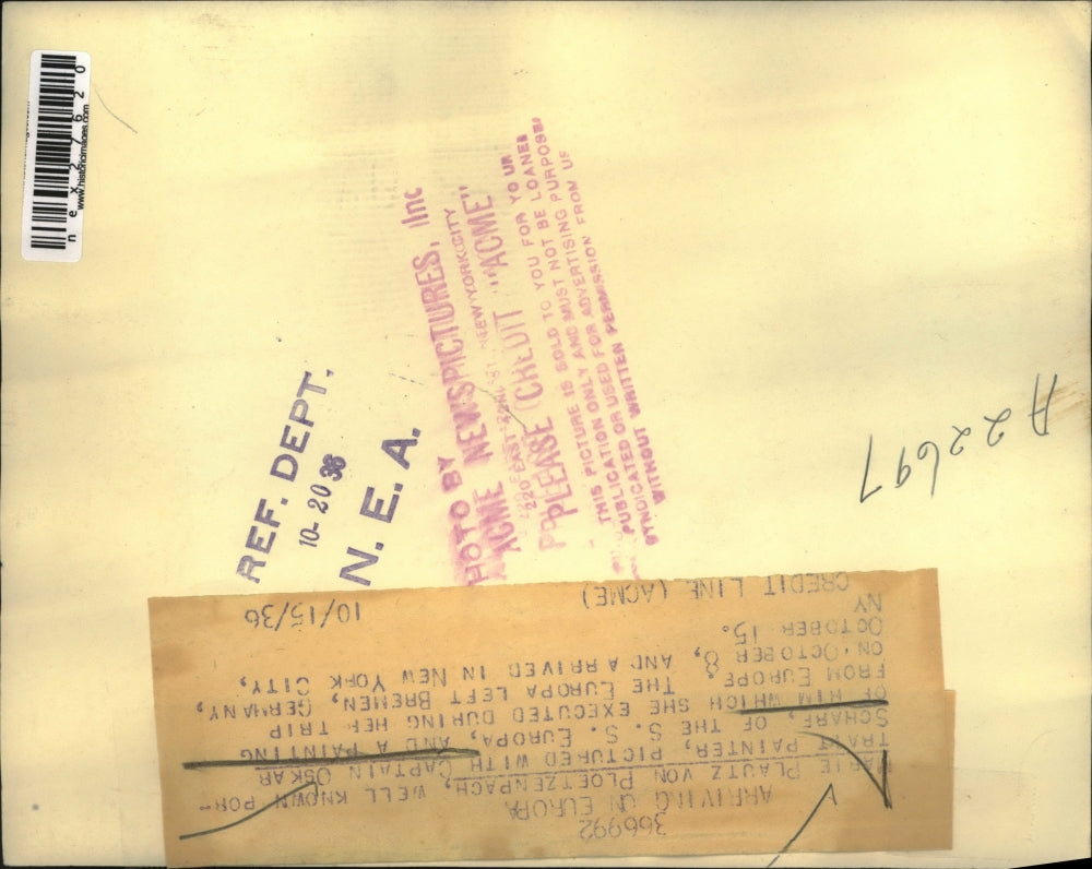 1936 Press Photo Marie Plautz von Ploetzenpach, portrait painter, pictured with