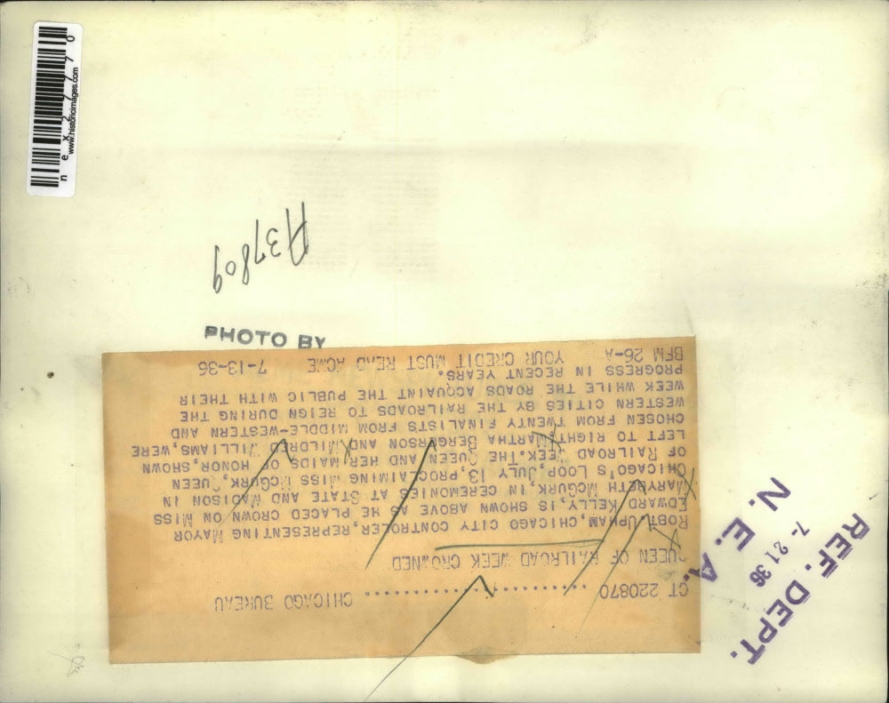 1936 Press Photo Marybeth McGurk Crowned Railroad Week Queen, Chicago