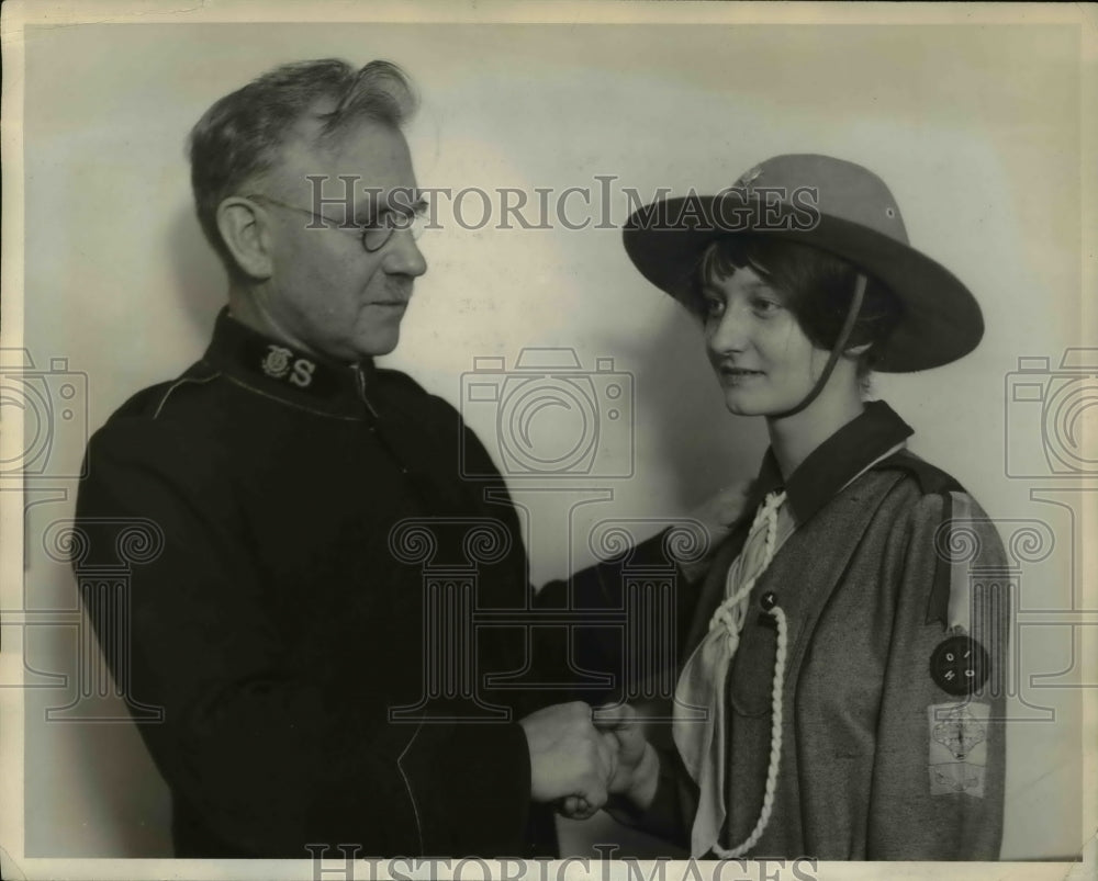 1928 Press Photo Lt. Commissioner John McMillan and Kathryn Elmquist