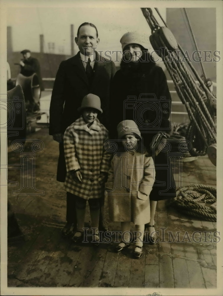 1927 Press Photo London England the Hon Mrs Arthur Crichton & family