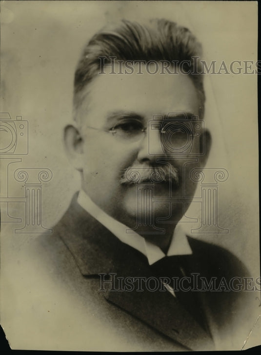 1922 Press Photo Dr Curtis Lee Laws of Wathchman Examiner in NY