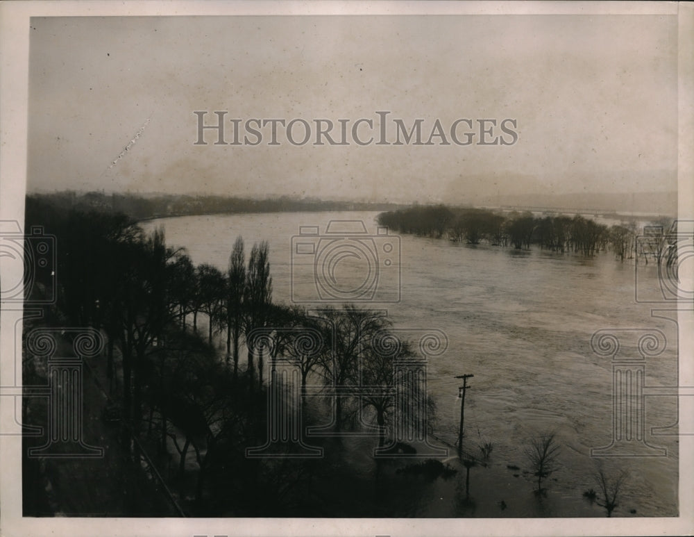 1936 Press Photo Susquehanna River flood near Wilkes Barre & Kingston
