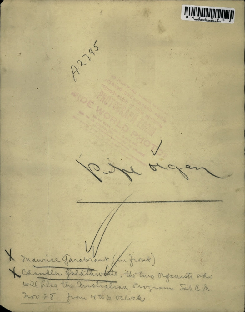 Undated Press Photo Maurice Garabraut and Chandler Goldthwhite at pipe organ.