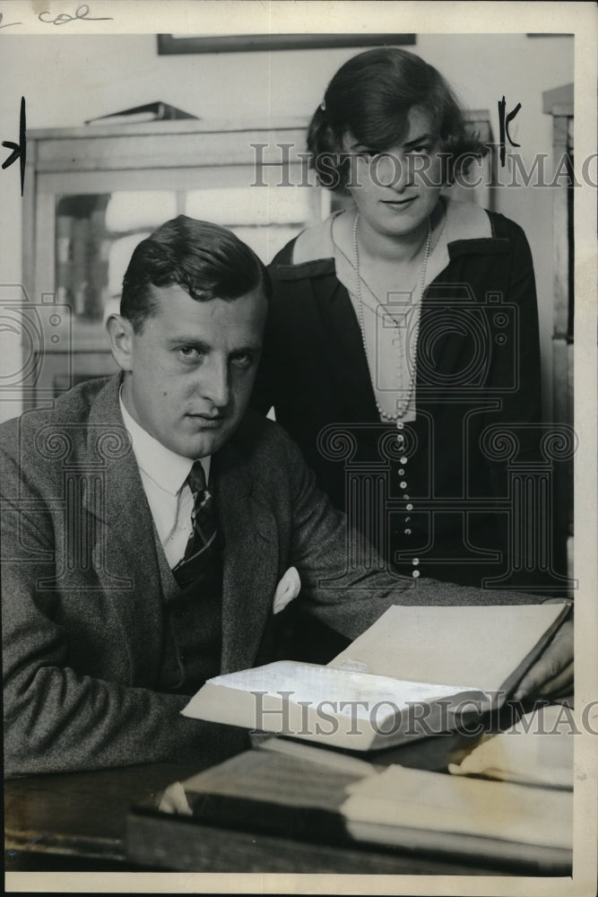 1925 Press Photo Mr. and Mrs. Joseph H. Kraus, Attorneys