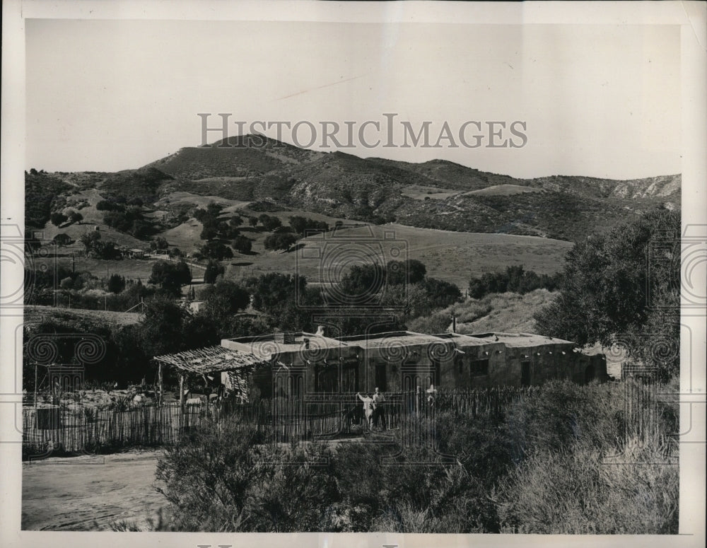 1940 Press Photo California Hills Home of Woodcarver H.S. Anderson