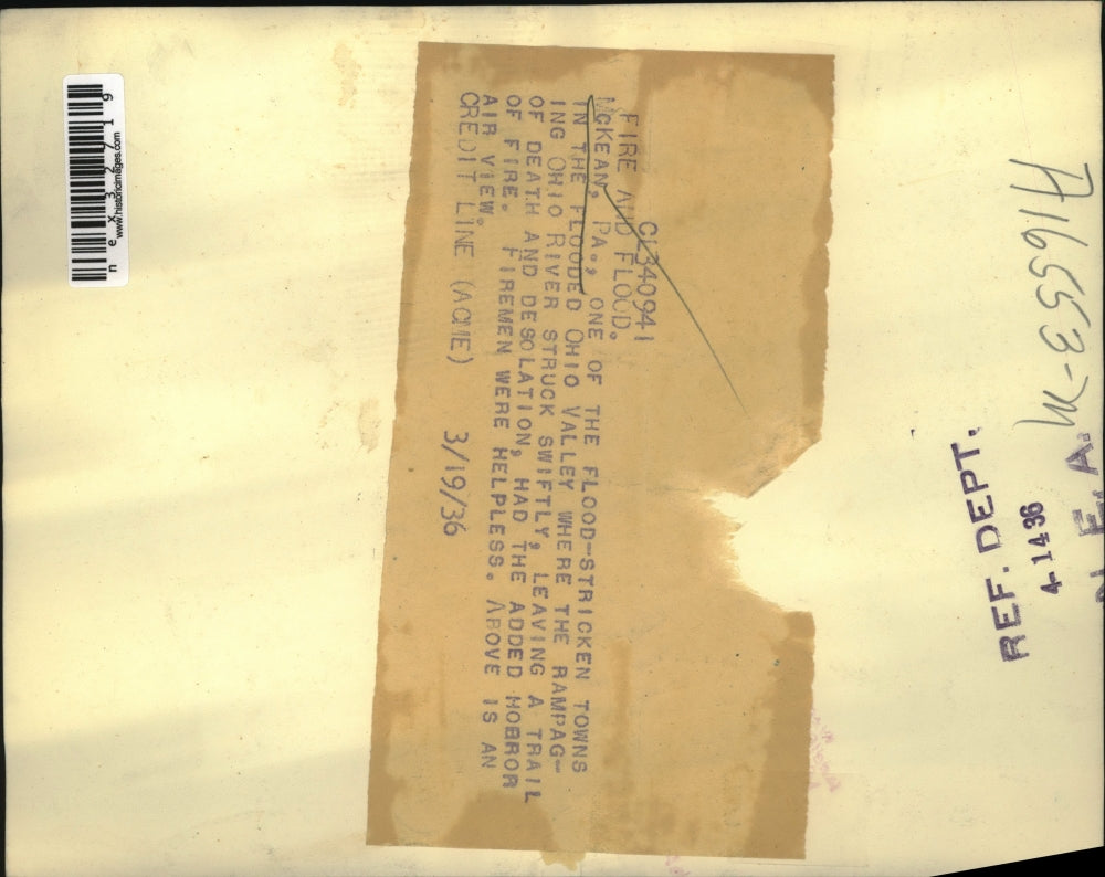 1936 Press Photo Airview of the Fire on the flooded Ohio Valley.