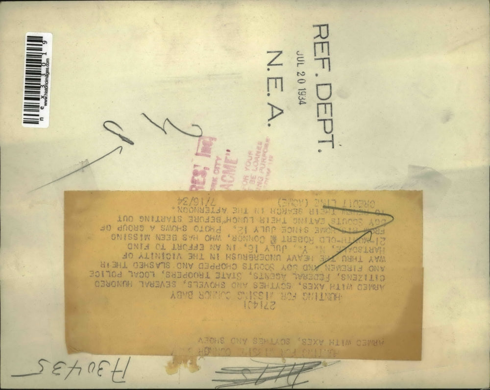 1934 Press Photo Boy Scouts eat lunch, search for missing toddler Robert Connor