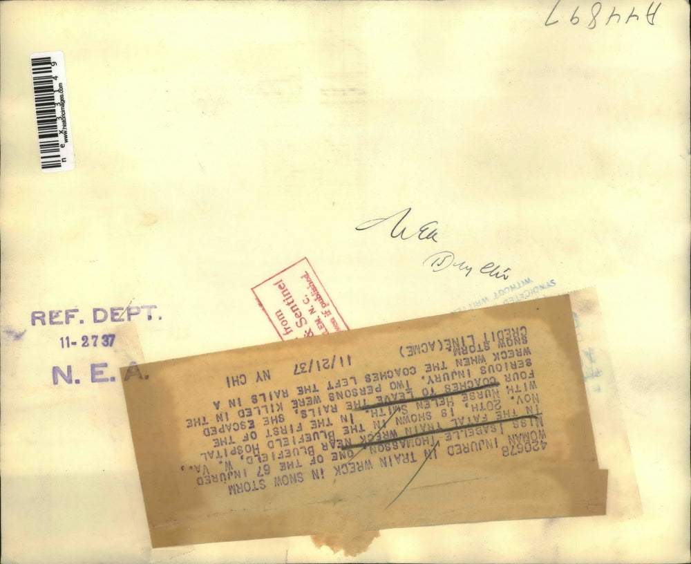 1937 Press Photo Isabelle Thomasson Injured in Train Wreck & Nurse Helen Smith