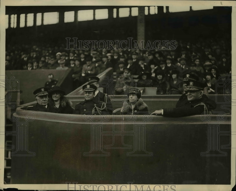 Load image into Gallery viewer, 1922 Press Photo Admirals Hilary Jone and G S Williams Naval Day Football Game
