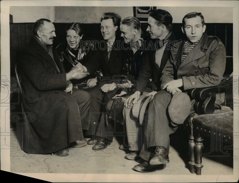 Load image into Gallery viewer, 1940 Press Photo 6 Survivors of Swedish Steamer Listor Rescued From Raft
