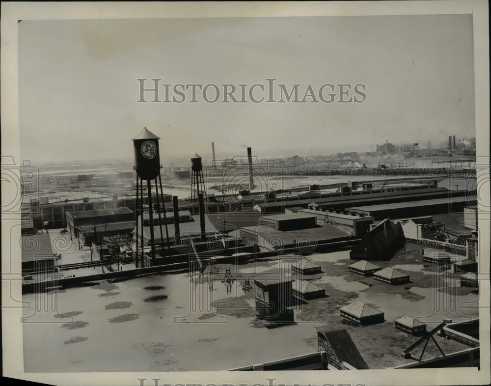 1941 Press Photo Factory at Elizabeth NJ Workers Walked Out in Protest