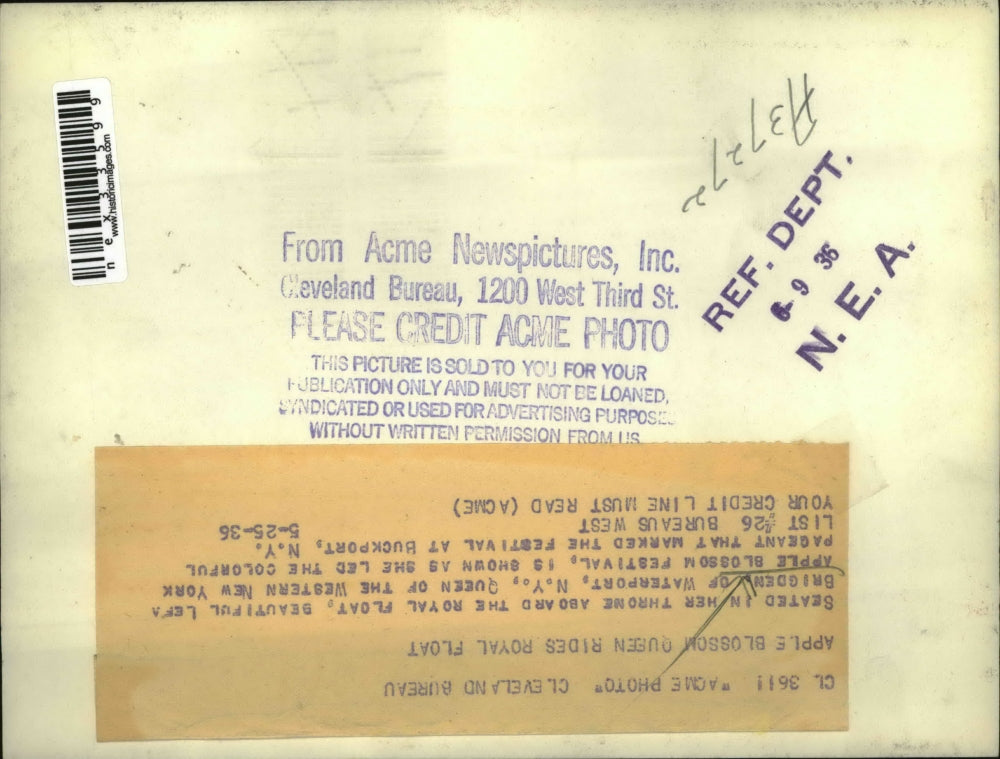 1936 Press Photo Apple Blossom Queen Lefa Brigden in New York Festival Parade