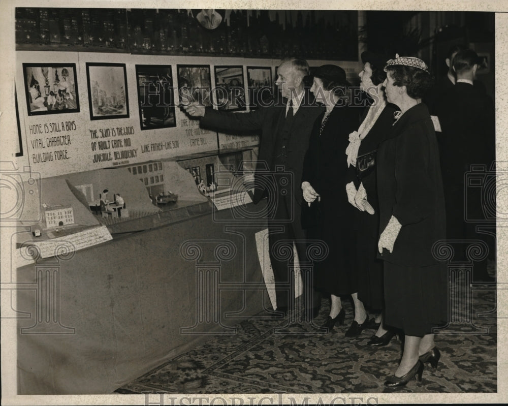 1936 Press Photo Lee Hammer, Mrs. J. Auchimbhloss, Mrs. A. Comstock, S. Philbin