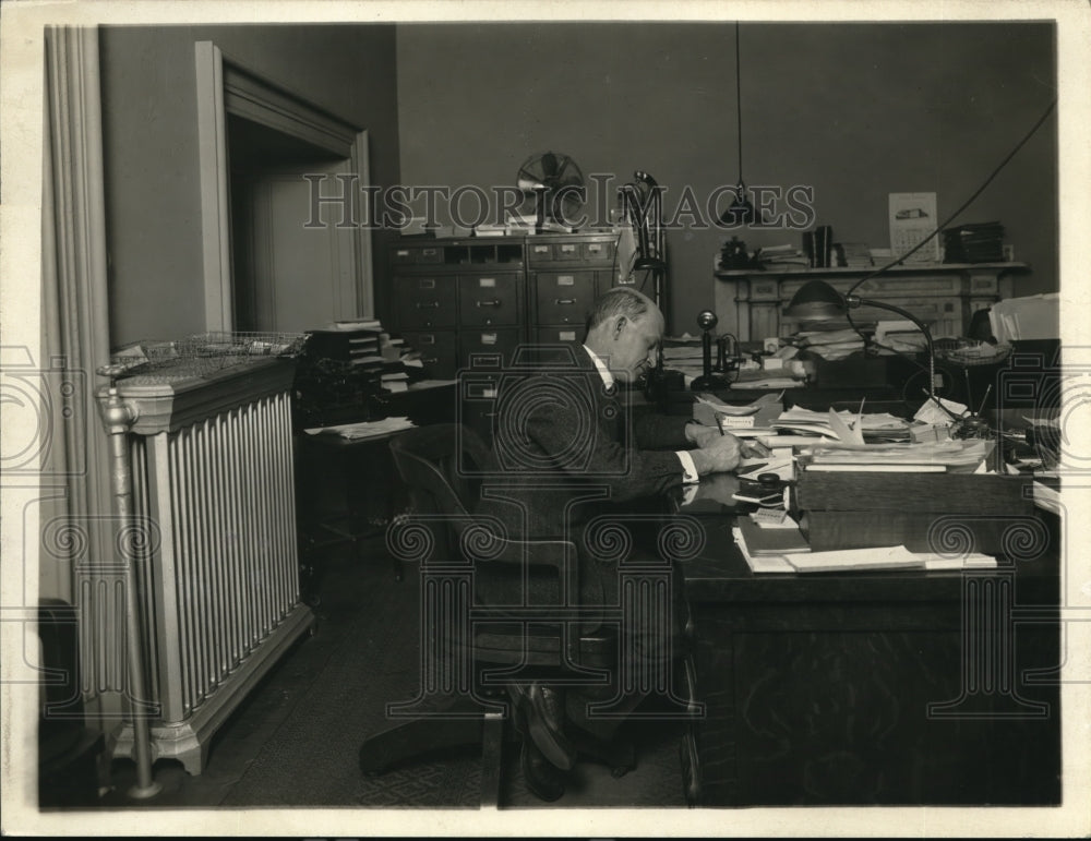 1920 Press Photo Dr. A.B. Adams, Head of Technology Division Internal Revenue