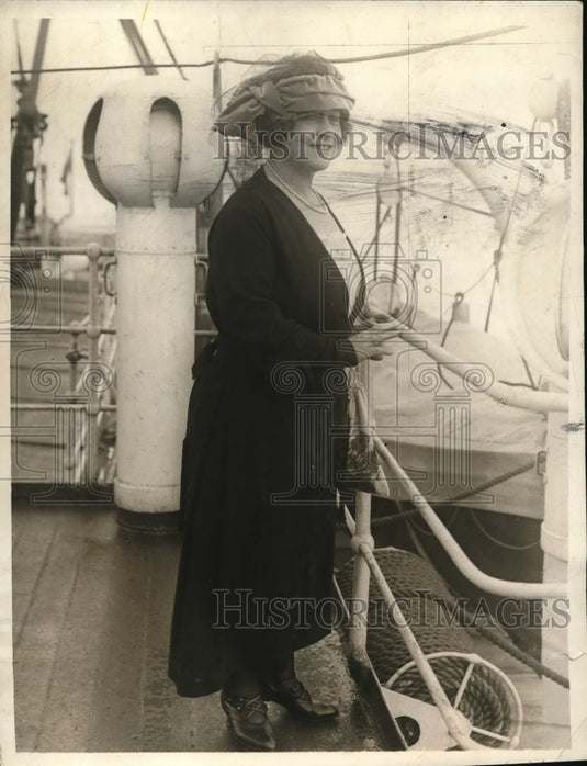 1921 Press Photo Mrs. John A. Drake of American Free Milk and Relief for Italy