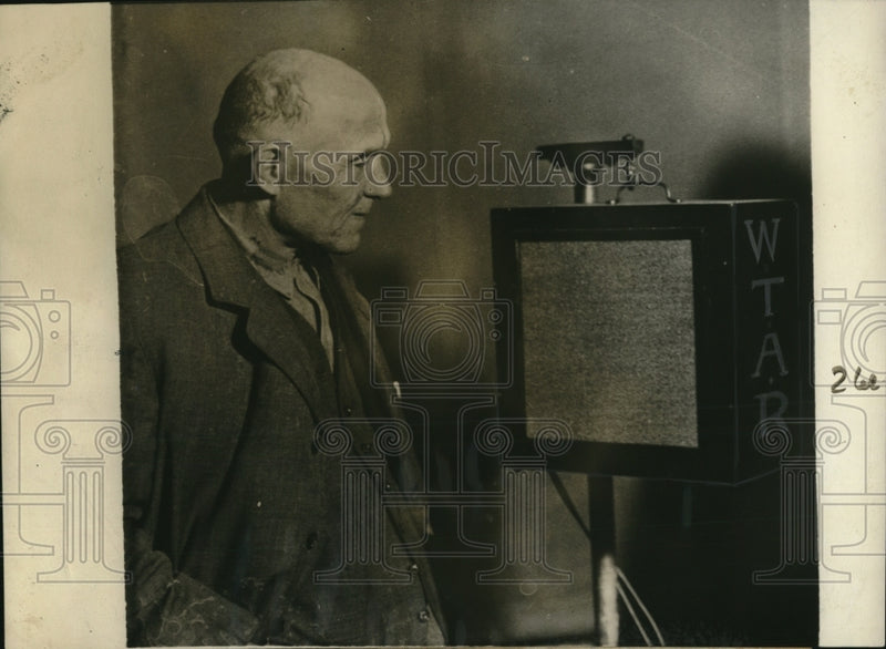 Load image into Gallery viewer, 1925 Press Photo Finland, Mr Oxekula to US nationality
