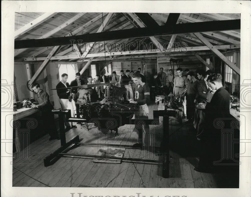 Load image into Gallery viewer, 1938 Press Photo U of fla xxxx service ar camp Roosevelt

