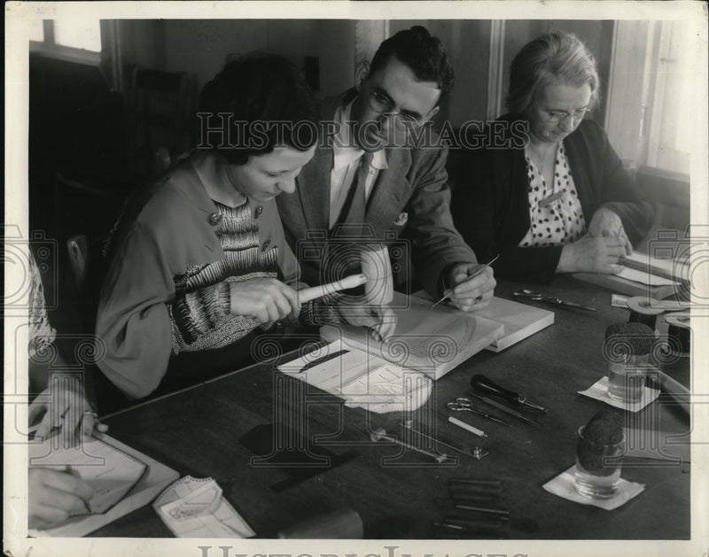 Load image into Gallery viewer, 1938 Press Photo Adult education classes at Camp Roosevelt
