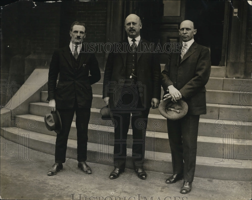 1923 Press Photo Dr N A Jull, John E Mohler, and Dr L J Cola