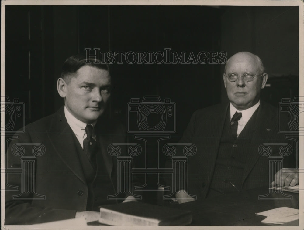 1922 Press Photo Attorneys for Mrs Madalznne Osterdam, Alfred MacDonald & Jud