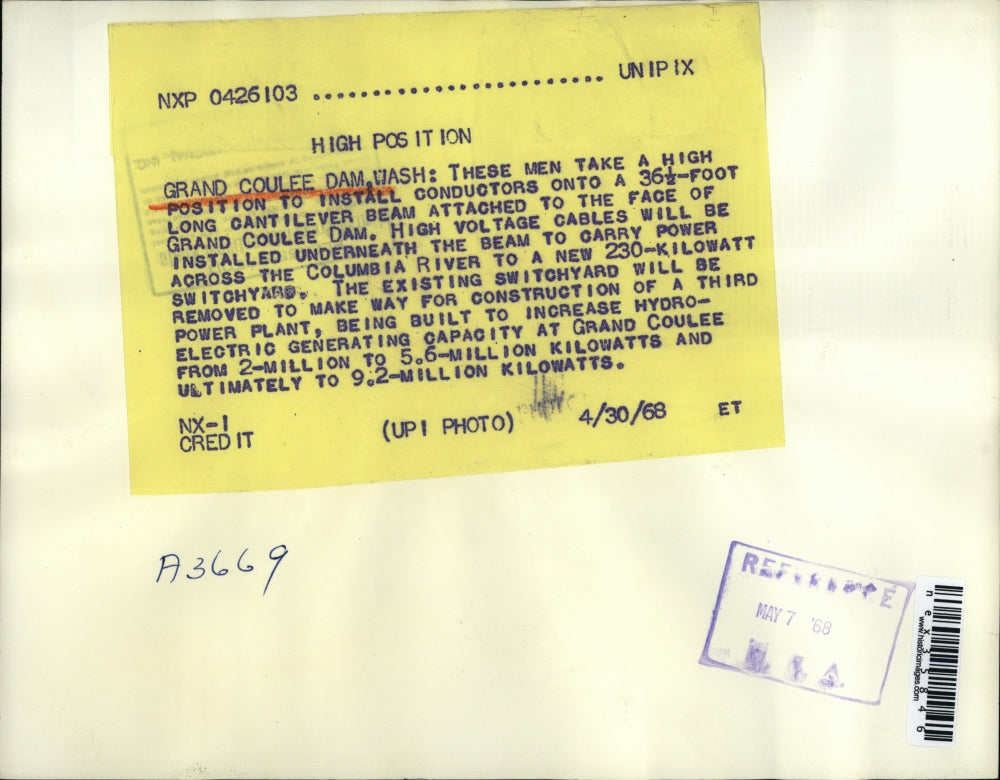 1968 Press Photo Grand Coulee Dam in Wash conductors being installed