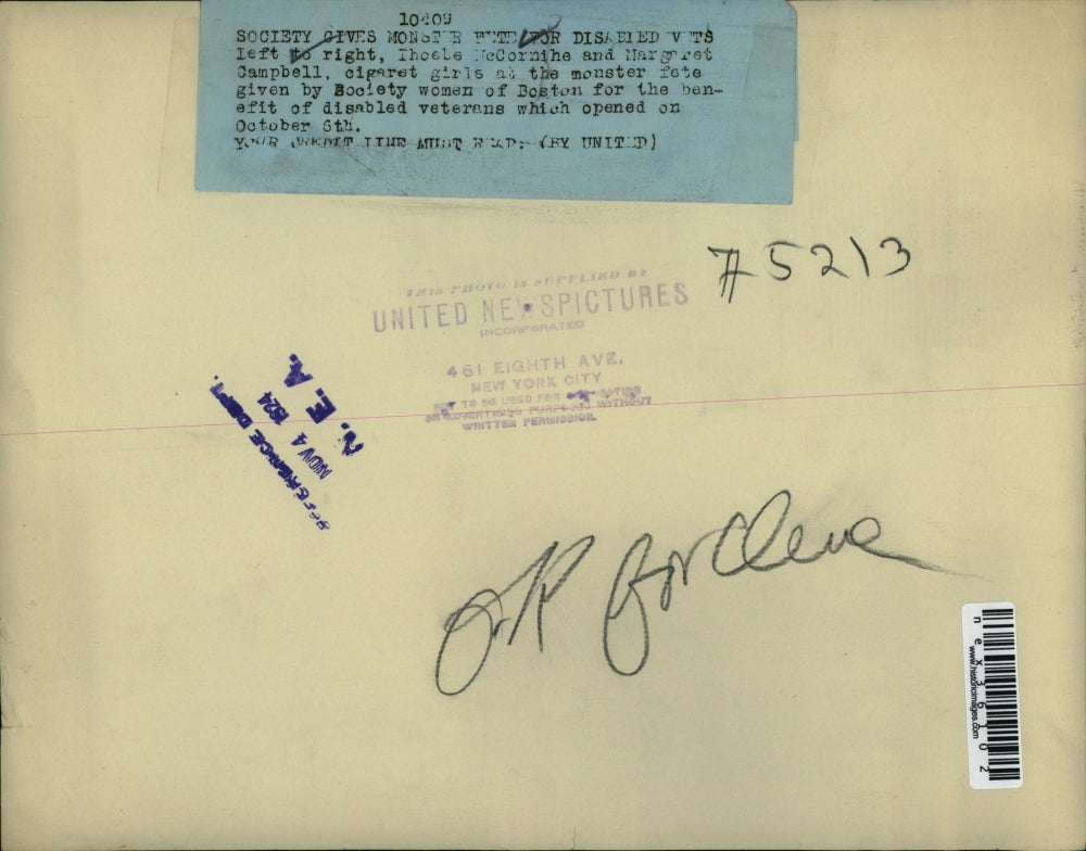 1924 Press Photo Phoebe McCornihe & Margaret Campbell at Boston society fete