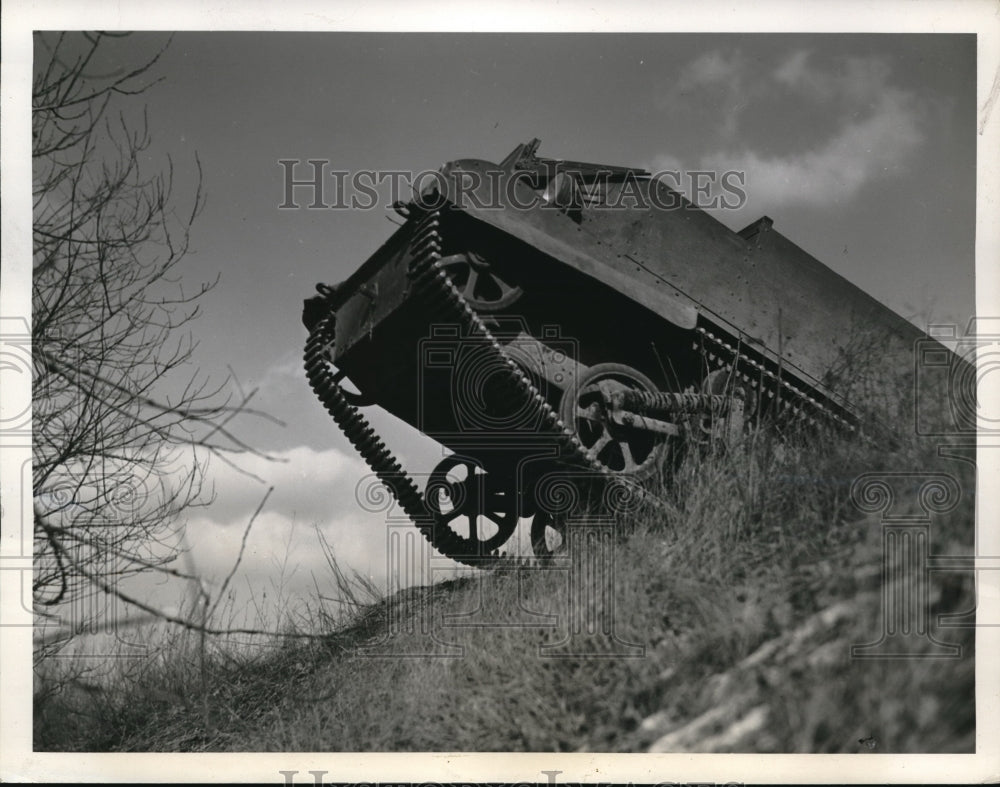 1941 Press Photo Demonstrating Sturdy Canadian Carrier