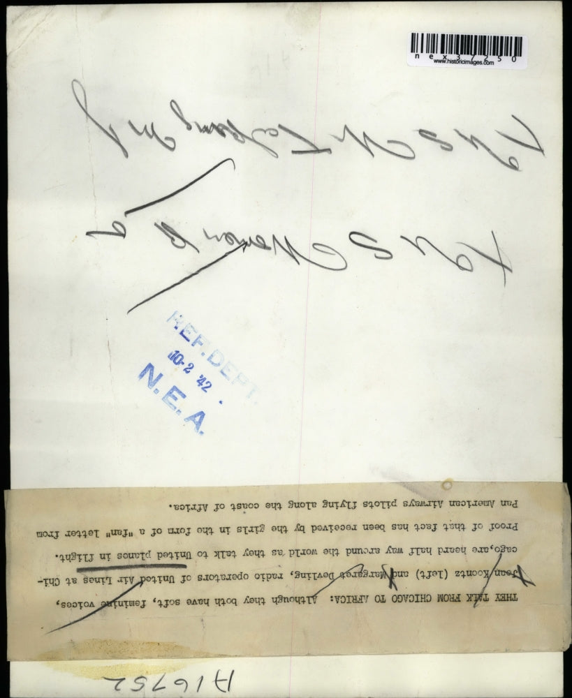 1942 Press Photo Jean Koontz and Margaret Devling radio operators of