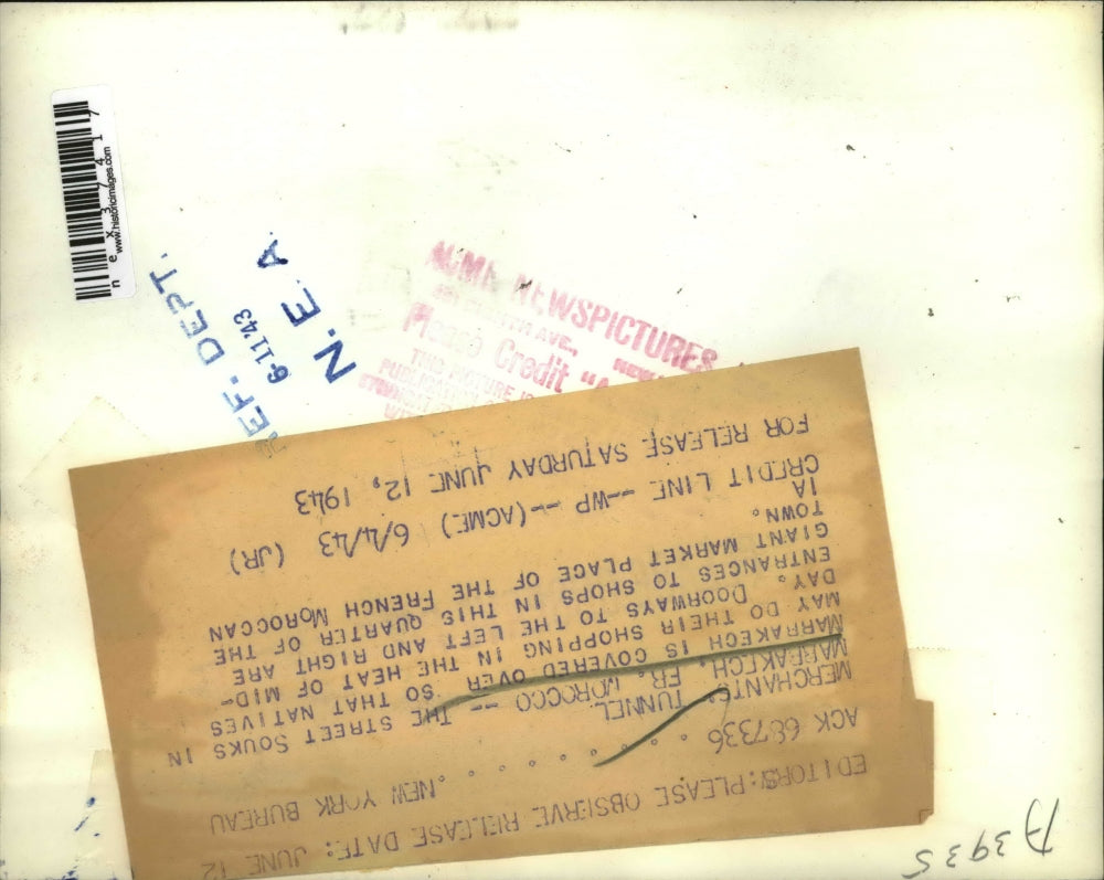 1943 Press Photo Street Souks In Marrakech Covered So Natives May Shop