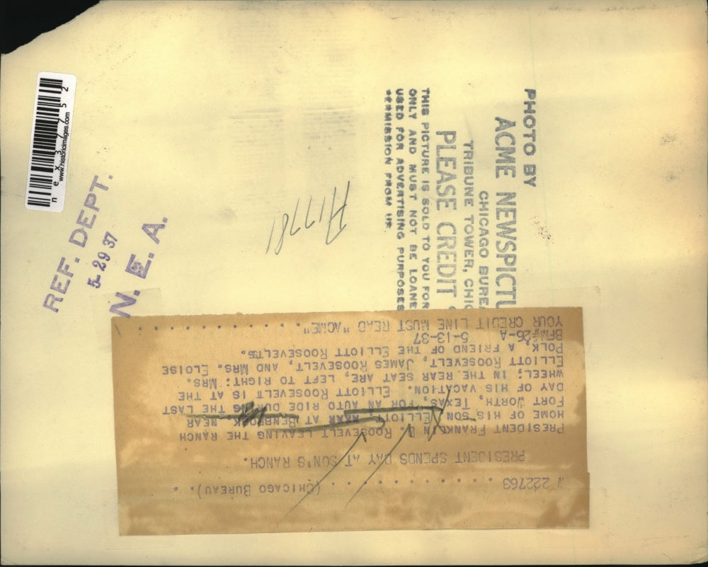 1937 Press Photo President Franklin Roosevelt leaving the ranch home of Elliott