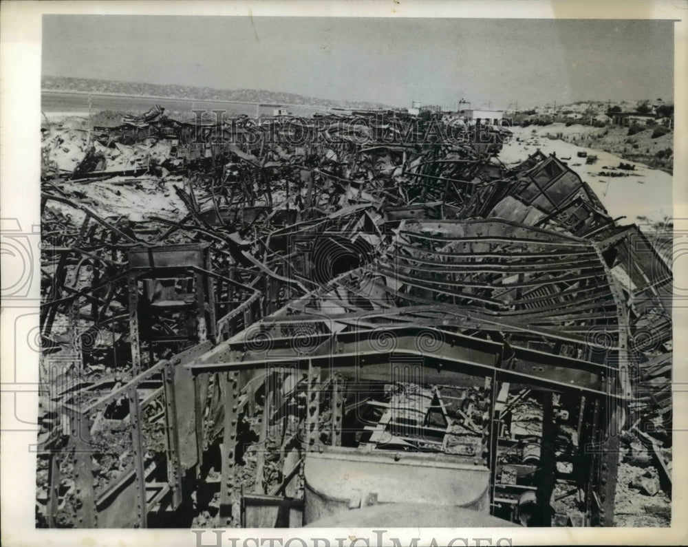 1943 Press Photo Cilla San Giovani after raids