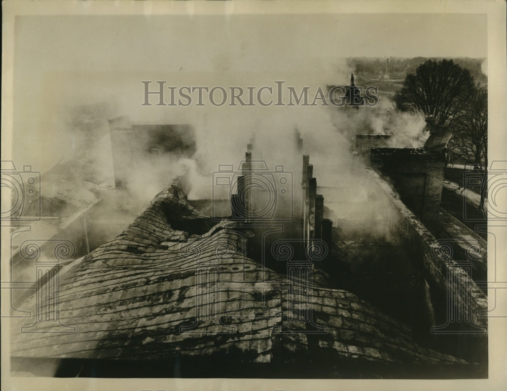 1926 Press Photo A view from the Central wing of the west wing after the fire