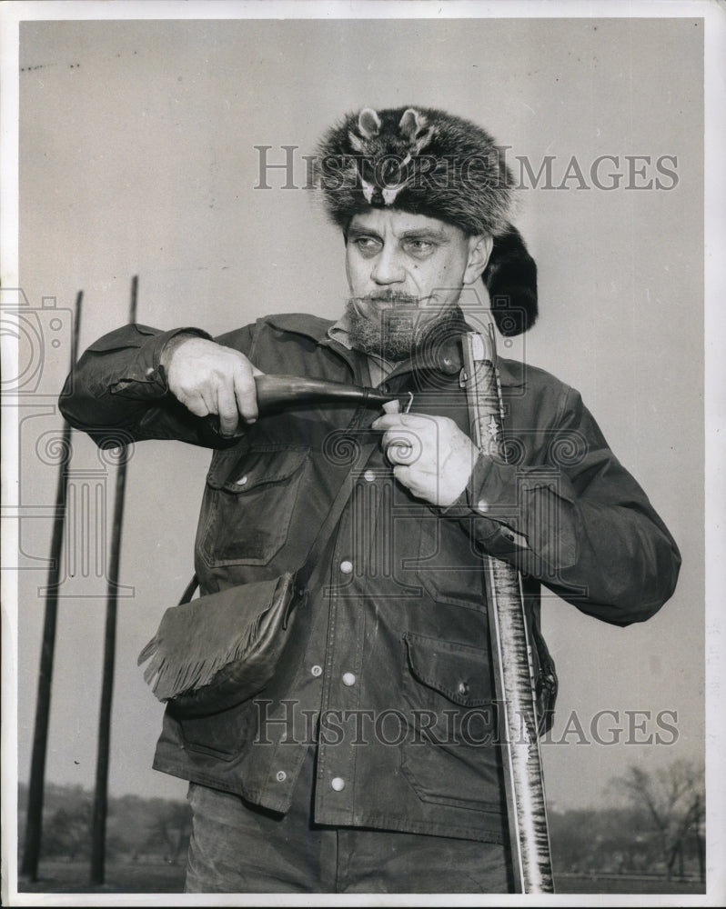 Load image into Gallery viewer, Press Photo Charles Of Butler, Pennsylvania At Westmoreland Rifles Annual Meet
