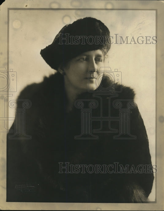 1921 Press Photo Mrs Florence Calhoun Mother of Actress Alice Calhoun