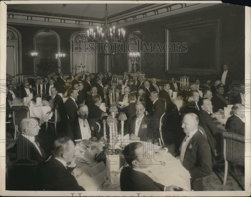 Load image into Gallery viewer, 1926 Press Photo Government Dinner, Imperial Conference, Mr. JG Coates
