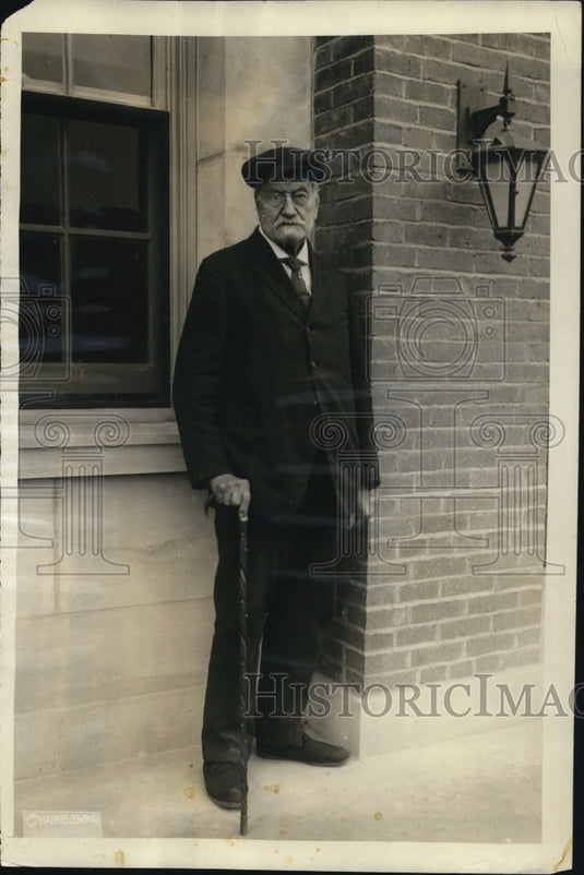 1922 Press Photo Matias Wenger-honorable discharge from many countries-retired- Historic Images