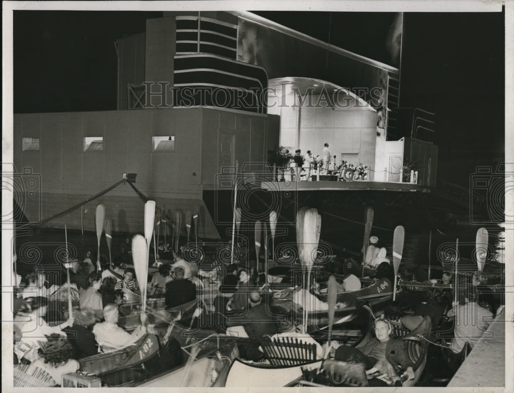 1946 Press Photo Annual Summer Watergate Concert open in Washington