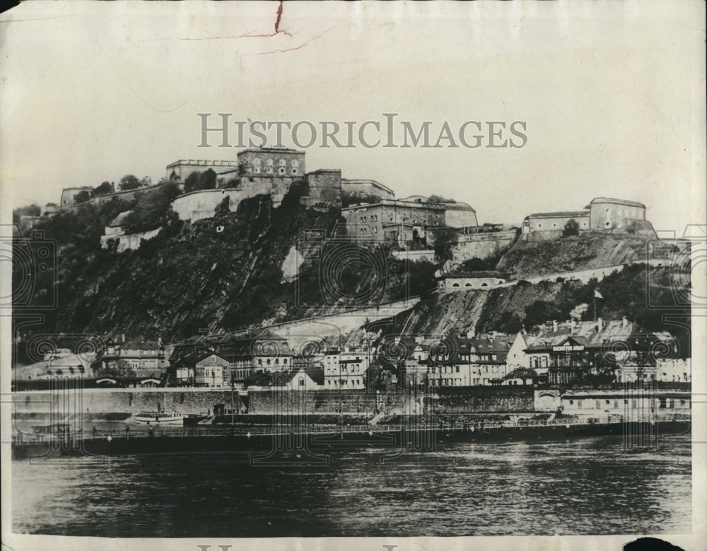 1930 Press Photo Bridge at Coblenz collapse at Moselle River in Germany