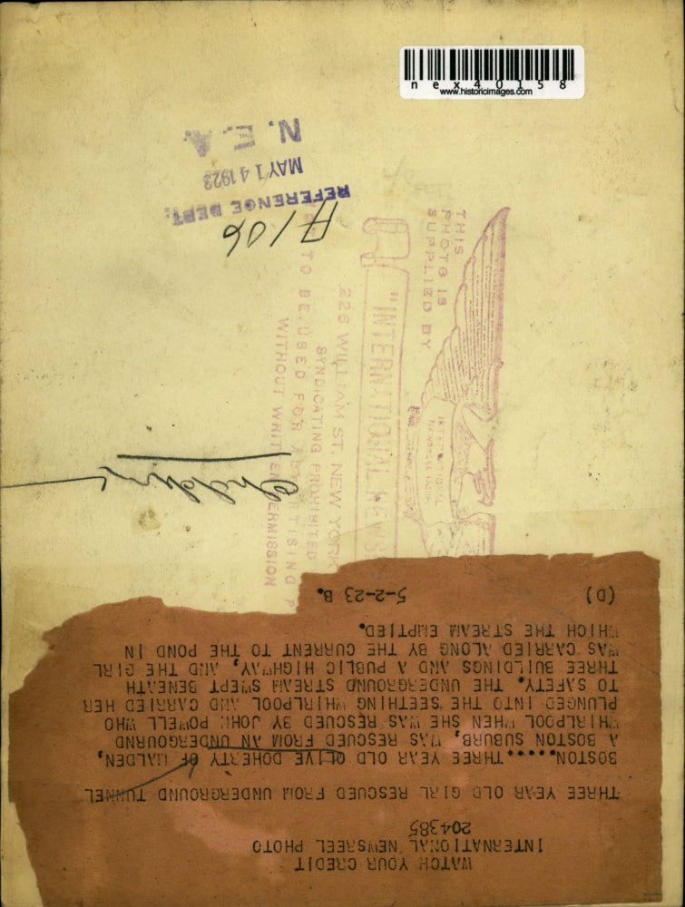 1923 Press Photo Olive Doherty Rescued by John Powell from Underground Whirlpool