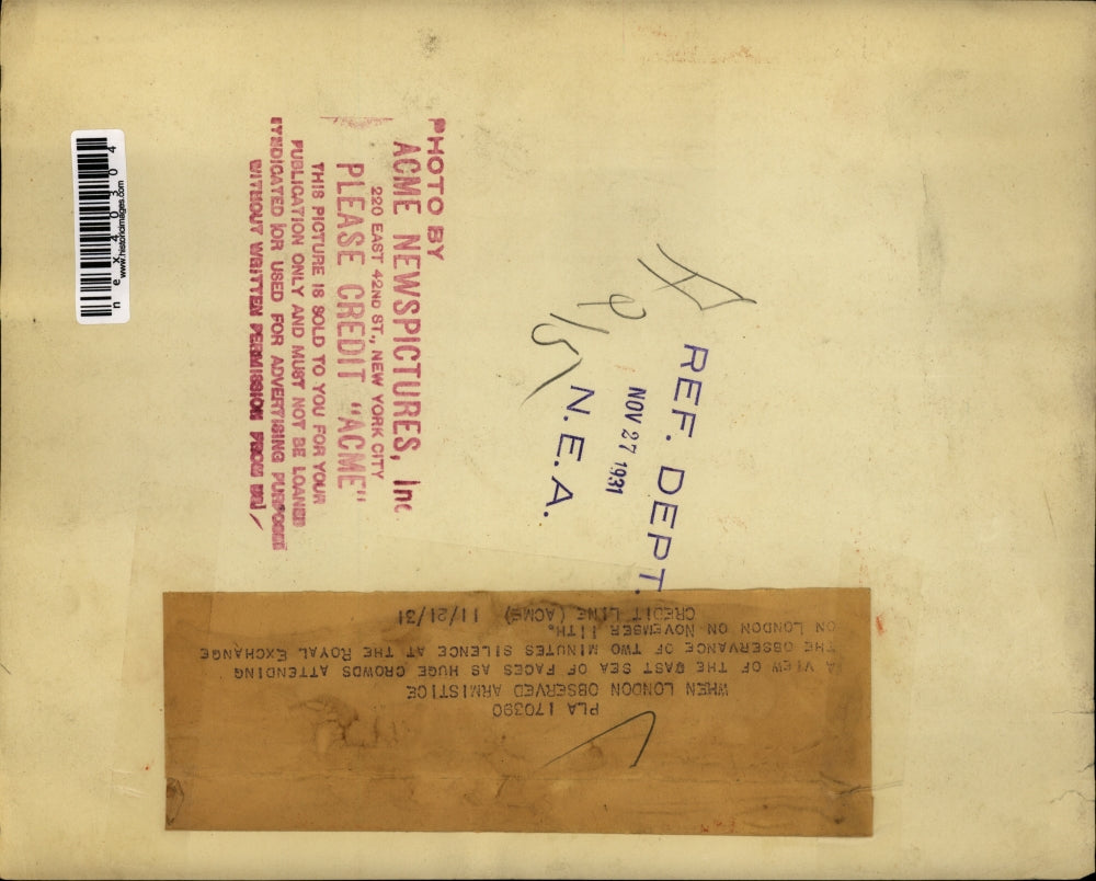 1931 Press Photo London crowds observe Armistice Day at the Royal Exchange