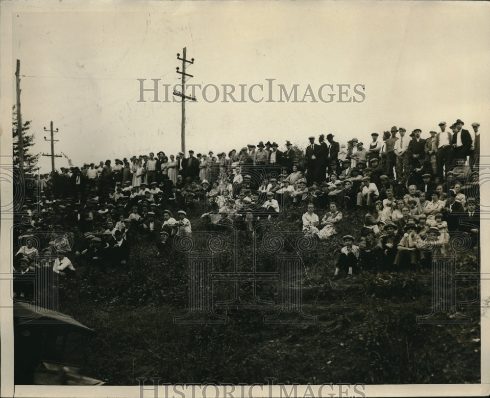1926 Press Photo Crowd - nex40472