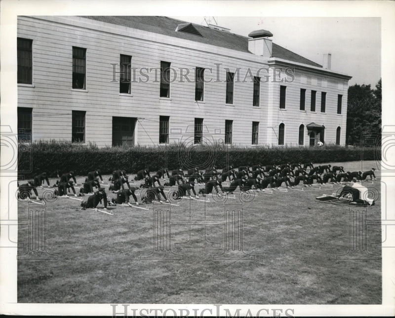 Load image into Gallery viewer, 1941 Press Photo Over Weight Members of Nassau Police Force Working Out
